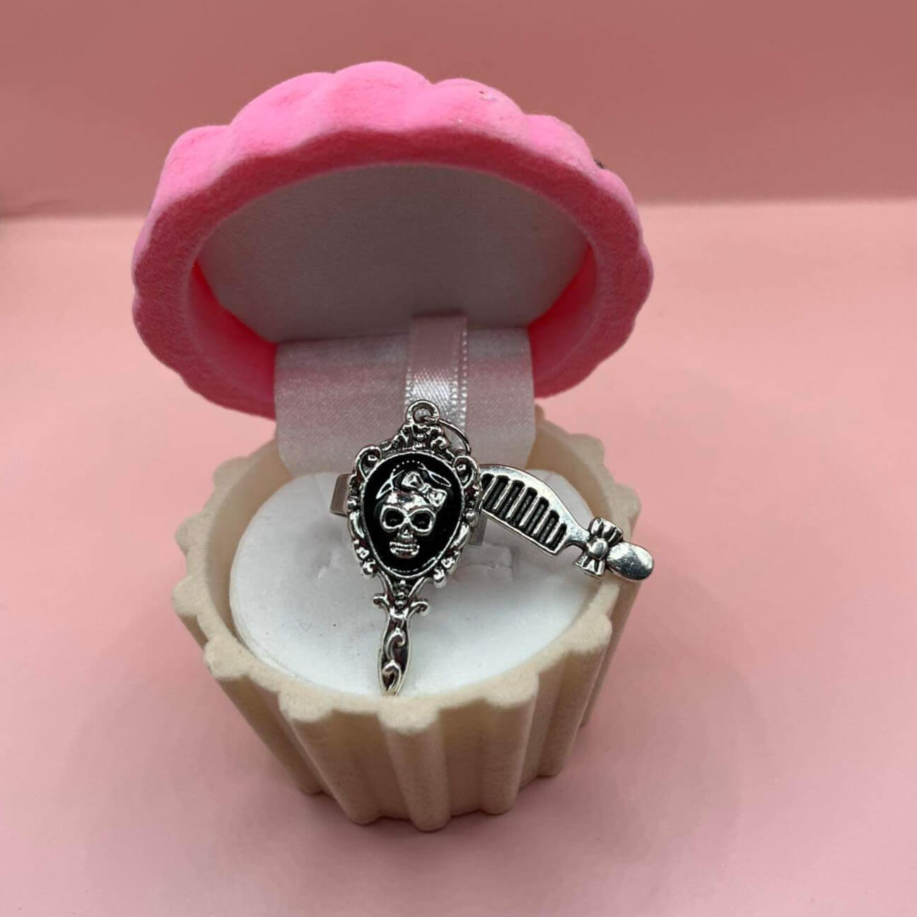 Mini Gothic Mirror and Comb Ring